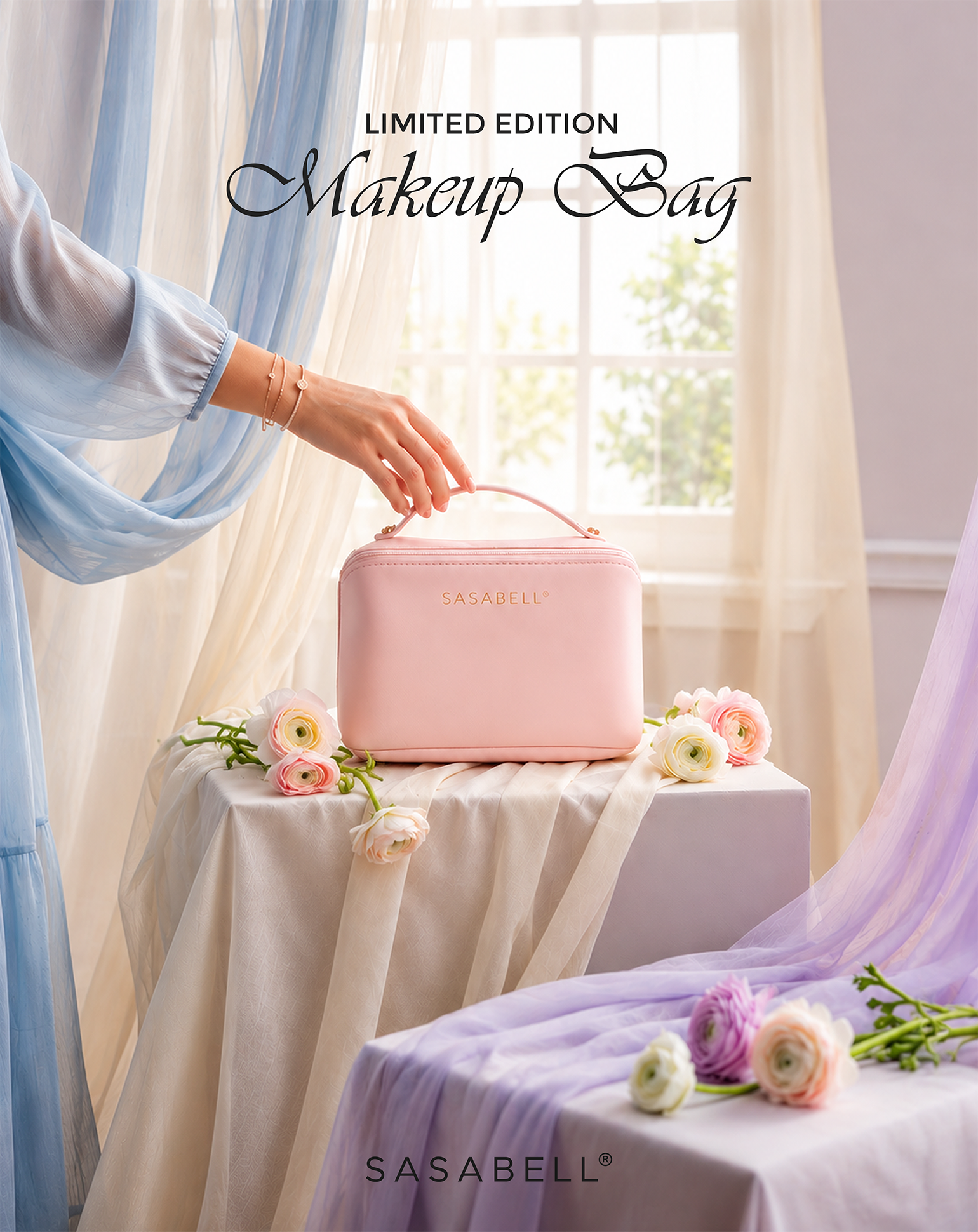 LIMITED EDITION MAKEUP BAG 2 3MB